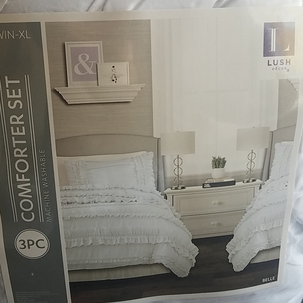 LUSH DECOR  COMFORTER SET 3 PC WHITE TWIN XL - Picture 2 of 4
